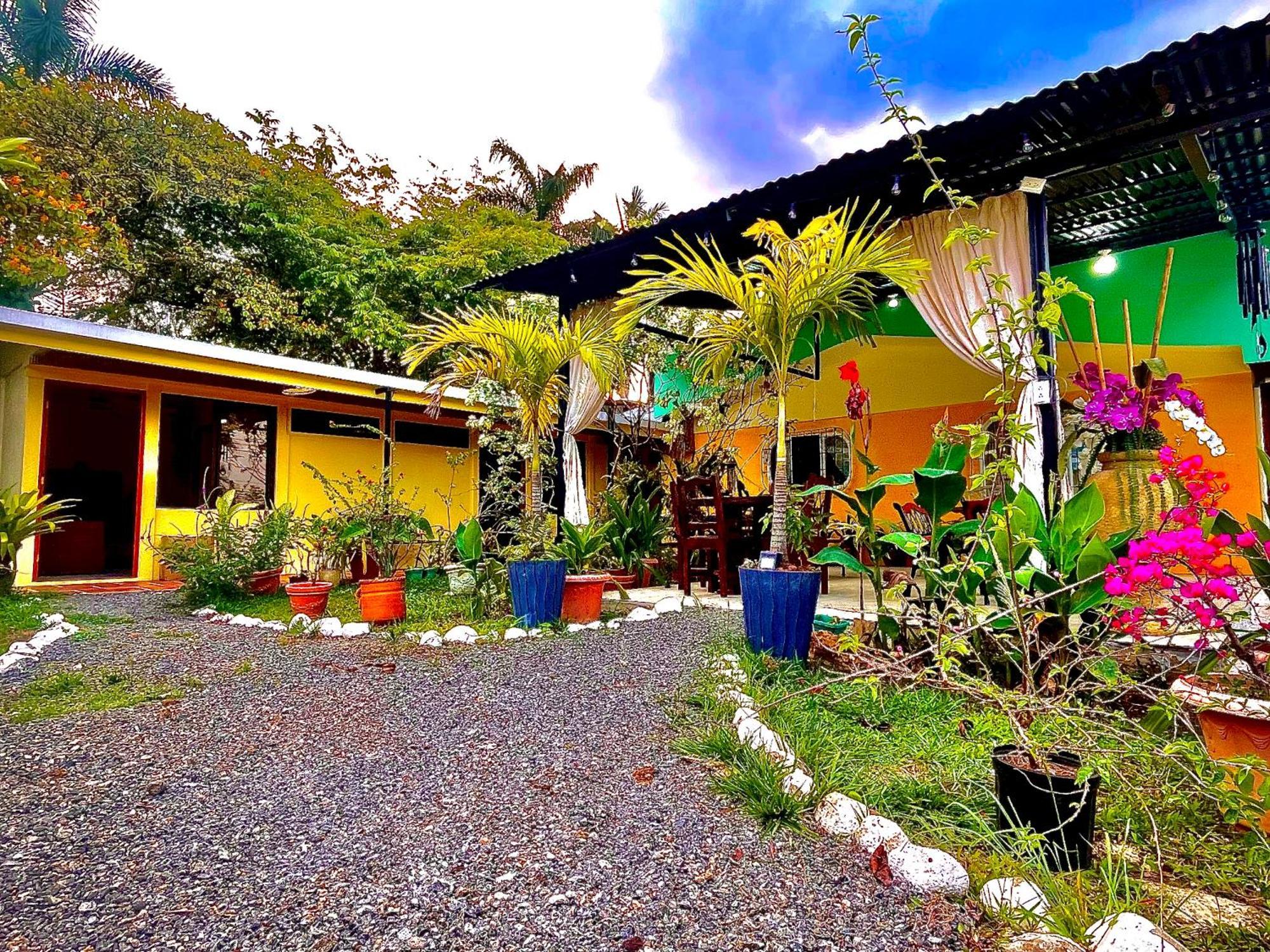 Hotel Tierra De Volcanes La Fortuna Exteriér fotografie